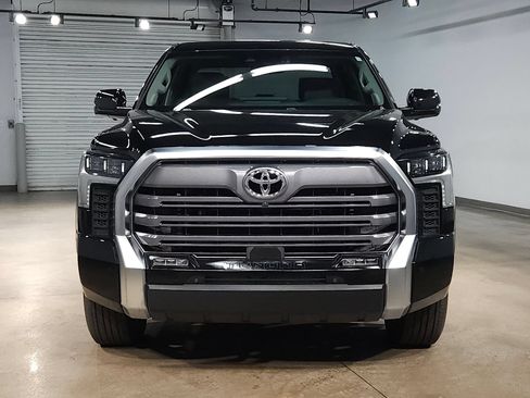 Used 2024 Toyota Tundra Limited AWD/4WD image 2