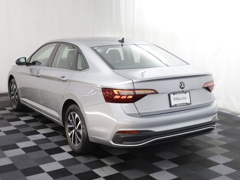 Used 2022 Volkswagen Jetta S w/ IQ.Drive Package FWD image 15
