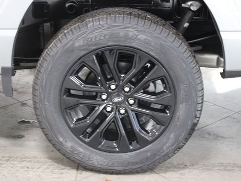 New 2026 Ford F150 XLT w/ Equipment Group 302A MID AWD/4WD image 18