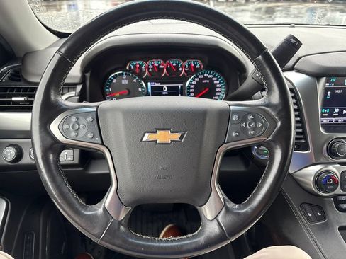 Used 2019 Chevrolet Tahoe LT w/ LT Signature Package AWD/4WD image 10