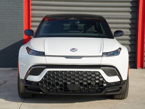 Used 2023 Fisker Ocean Ultra image 2