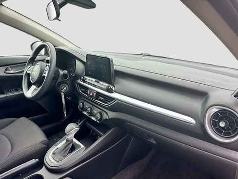 Used 2023 Kia Forte LXS FWD image 31