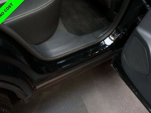 Used 2022 Nissan Rogue SV image 47