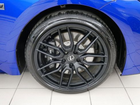 Certified 2024 Lexus IS 500 w/ Accessory Package 2 image 8