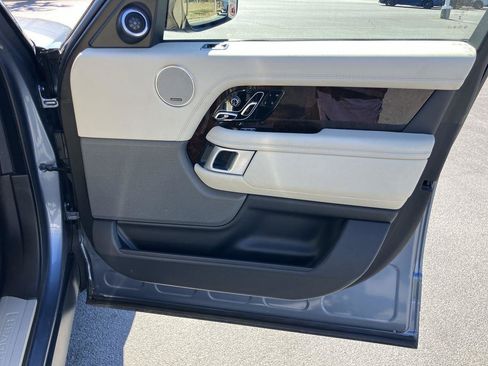 Used 2021 Land Rover Range Rover AWD/4WD image 34