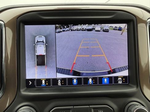 Used 2023 Chevrolet Silverado 3500 High Country w/ Z71 Off-Road Package image 31