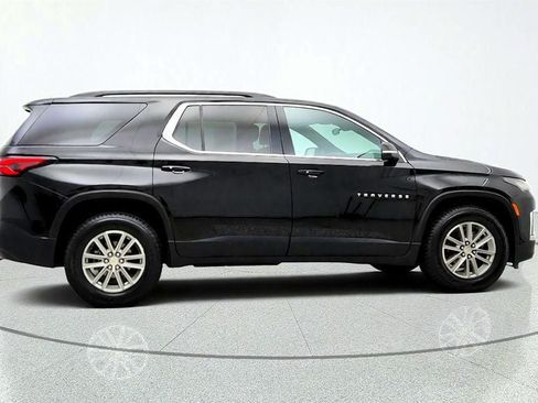 Used 2023 Chevrolet Traverse LT AWD/4WD image 4