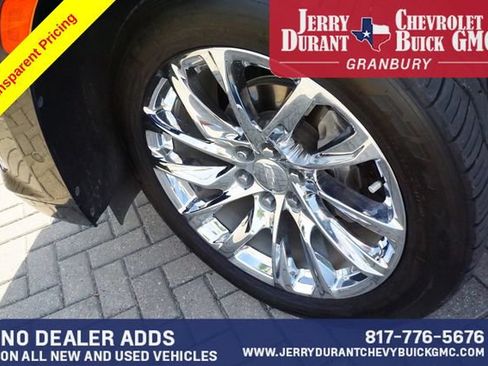 Used 2023 Cadillac Escalade Premium Luxury w/ LPO, Radiant Package AWD/4WD image 9