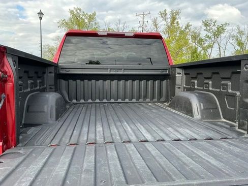 Used 2021 Chevrolet Silverado 1500 Custom Trail Boss w/ Safety Confidence Package AWD/4WD image 11