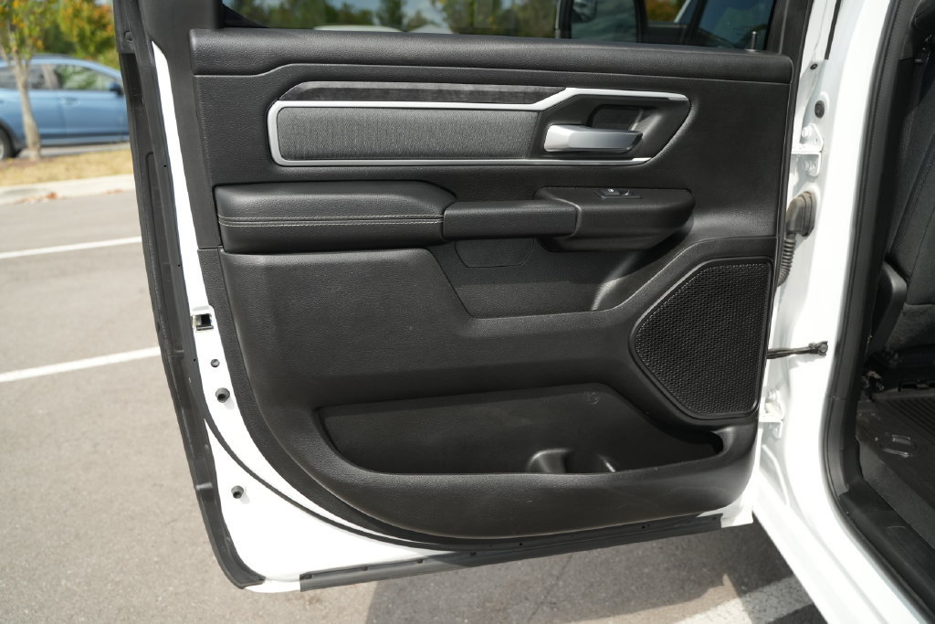Used 2022 RAM 1500 Big Horn AWD/4WD image 16