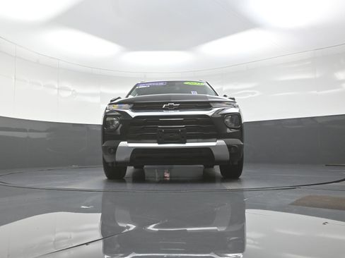 Used 2023 Chevrolet TrailBlazer LT w/ Convenience Package AWD/4WD image 10