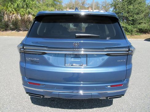 New 2026 Buick Enclave Avenir w/ Super Cruise Package image 6