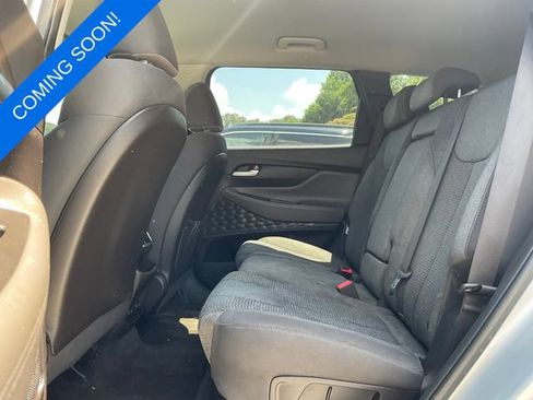 Used 2019 Hyundai Santa Fe SE AWD/4WD image 4
