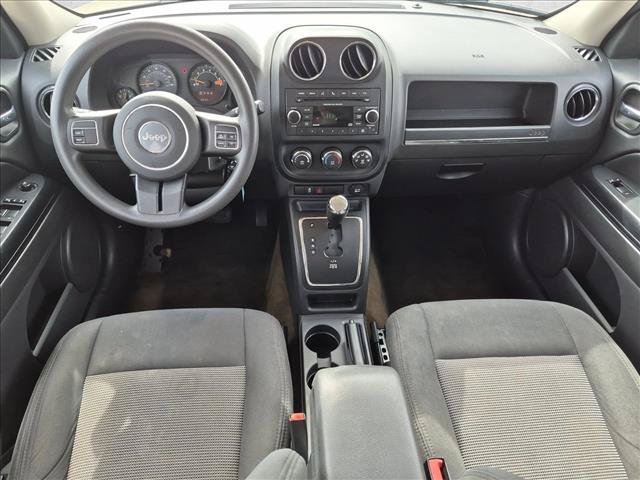 Used 2016 Jeep Patriot Sport w/ Power Value Group FWD image 15
