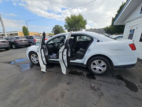 Used 2013 Ford Taurus Police Interceptor AWD image 23