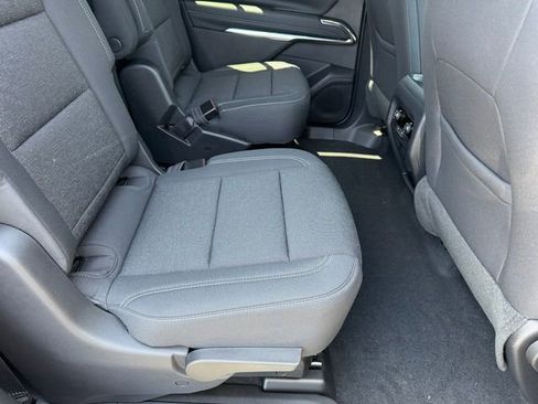 New 2026 Chevrolet Traverse LT w/ Driver Confidence Package FWD image 11