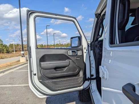 New 2026 Jeep Gladiator Mojave image 50