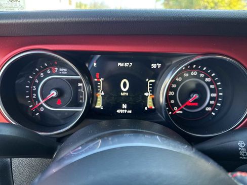 Used 2019 Jeep Wrangler Unlimited Rubicon image 31