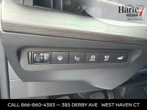 Certified 2024 Nissan Ariya AWD image 16