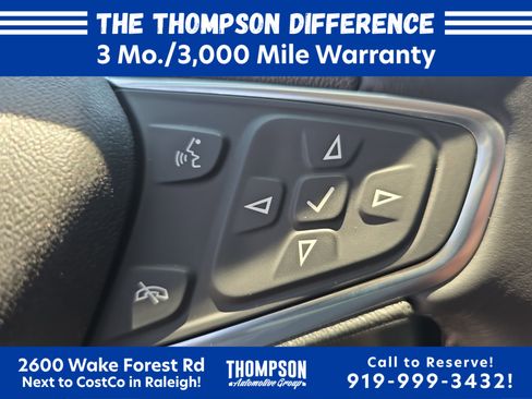 Used 2018 Chevrolet Equinox LT FWD image 17