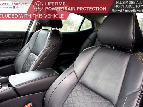 Used 2021 Nissan Maxima Platinum w/ Sport Mat Group image 12