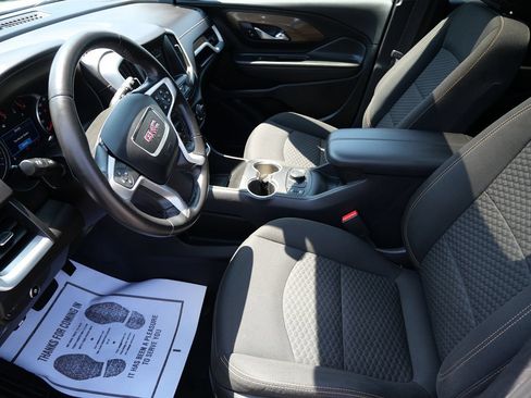 Used 2019 GMC Terrain SLE w/ Driver Convenience Package AWD/4WD image 10