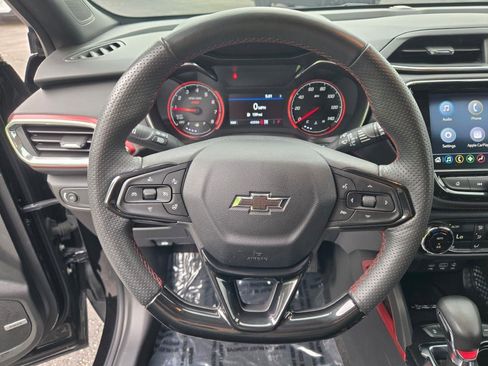 Certified 2023 Chevrolet TrailBlazer RS w/ Sun and Liftgate Package AWD/4WD image 34