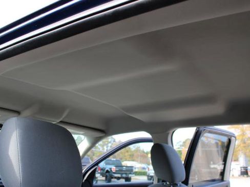 Used 2014 RAM 1500 Express image 33