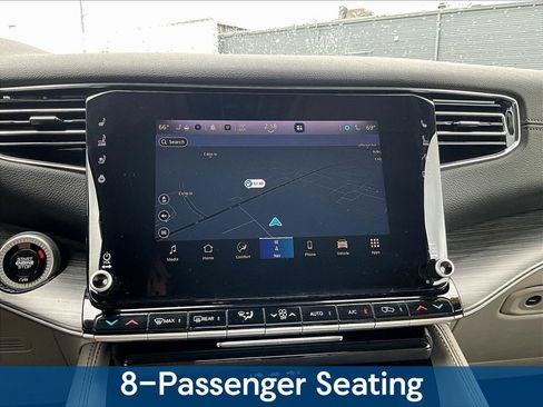 Used 2024 Jeep Wagoneer L Series III w/ Flexible Seating Group AWD/4WD image 20