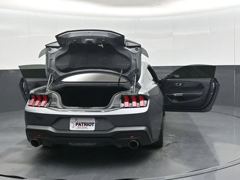 Used 2024 Ford Mustang GT RWD image 50