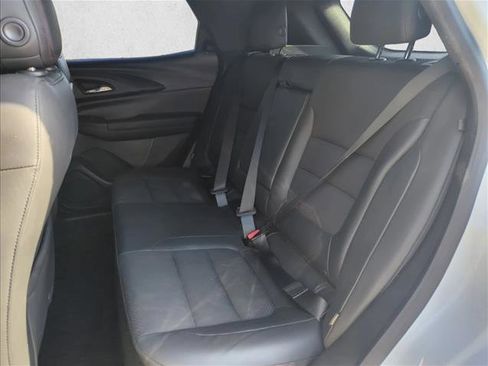 Used 2021 Chevrolet TrailBlazer RS w/ Technology Package image 20