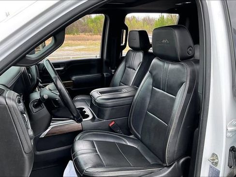Used 2022 Chevrolet Silverado 2500 High Country AWD/4WD image 22