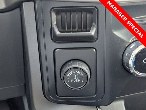 New 2025 Ford F150 XLT w/ Equipment Group 301A Standard image 12