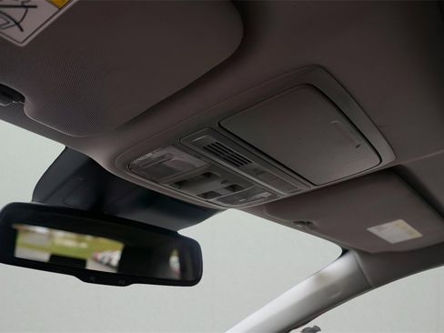 Used 2022 Honda CR-V Touring image 33