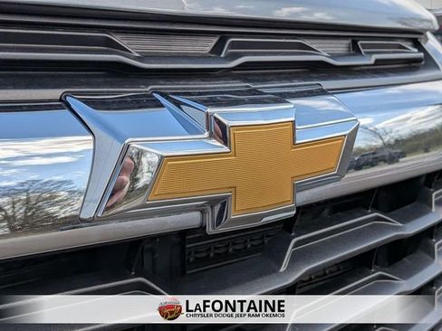 Used 2025 Chevrolet TrailBlazer LT FWD image 9