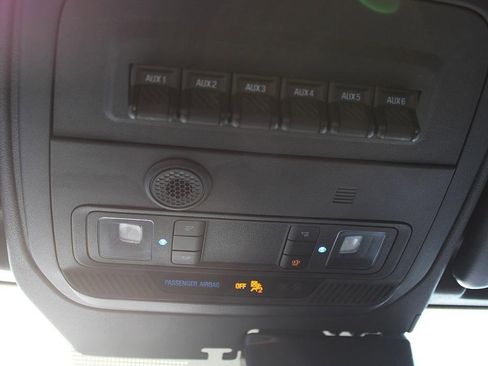 Used 2023 Ford Bronco Black Diamond image 30