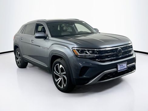 Used 2023 Volkswagen Atlas Cross Sport SEL image 3