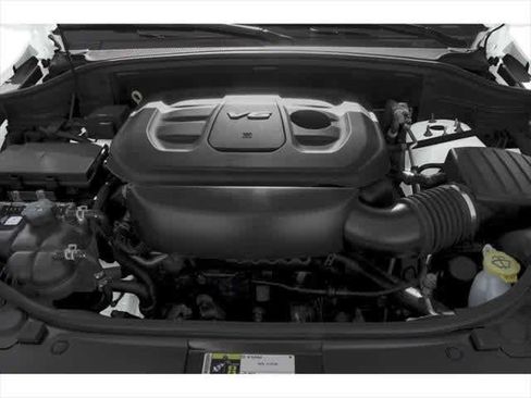 Used 2020 Jeep Grand Cherokee Altitude RWD image 8