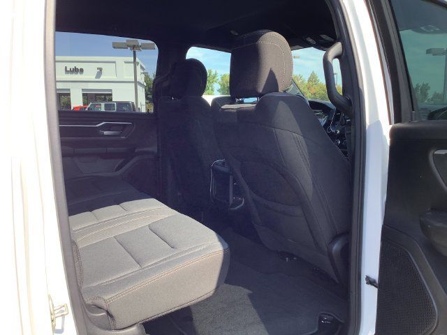 Used 2023 RAM 1500 Big Horn AWD/4WD image 34
