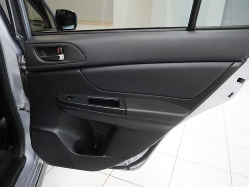 Used 2013 Subaru Crosstrek 2.0i Limited AWD/4WD image 29