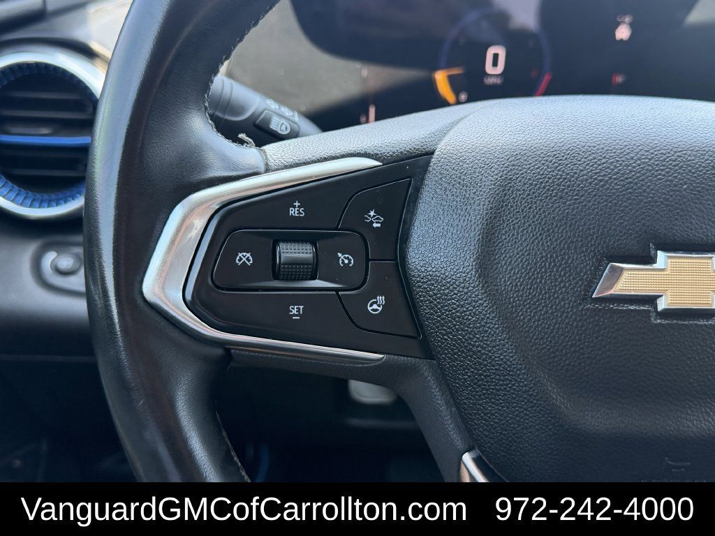 Used 2024 Chevrolet Trax LT w/ Driver Confidence Package FWD image 16