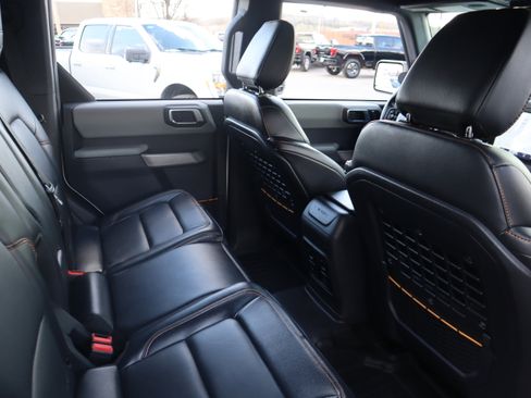 Used 2023 Ford Bronco Badlands AWD/4WD image 33