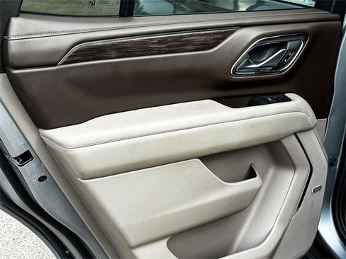 Used 2024 Chevrolet Tahoe LT image 31