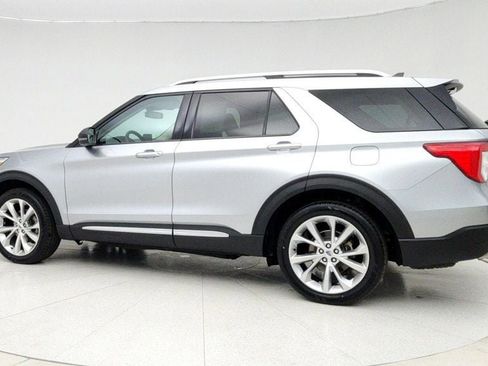 Used 2021 Ford Explorer Platinum w/ Equipment Group 601A image 7