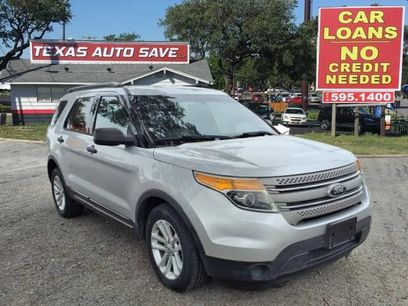 Used 2017 Ford Explorer XLT w/ Equipment Group 202A