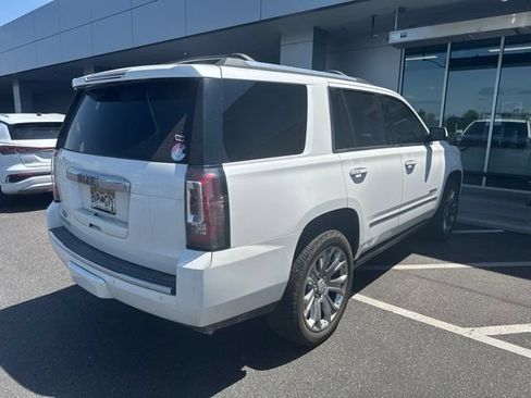 Used 2017 GMC Yukon Denali w/ Open Road Package AWD/4WD image 4