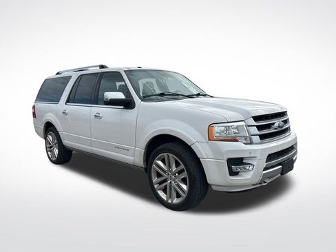 Used 2016 Ford Expedition EL Platinum image 2