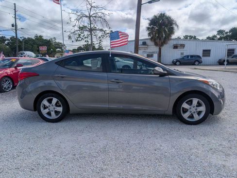Used 2012 Hyundai Elantra GLS w/ Preferred Pkg 3 image 4
