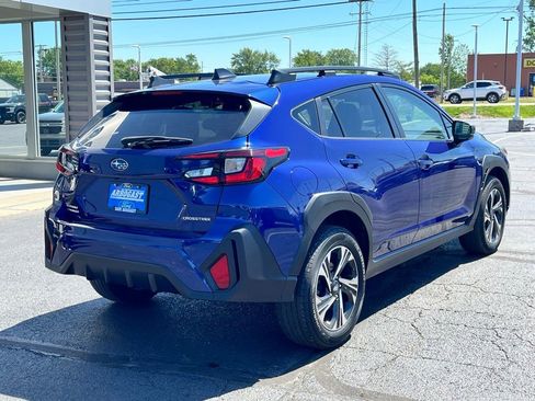 Used 2024 Subaru Crosstrek 2.0i Premium AWD/4WD image 4