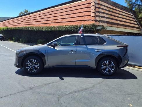 Used 2025 Toyota bZ4X FWD w/ Weather Package image 4